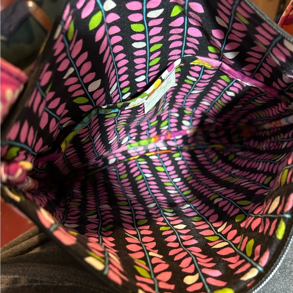 Vintage Vera Bradley Crossbody Purse “Va Va Bloom” (Retired Fall 2012) - Picture 3 of 5